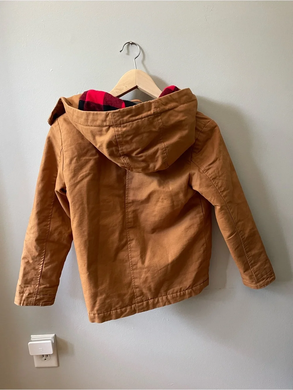 Old Navy boys' tan canvas utility jacket - sz medium / 8